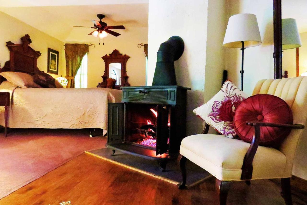 יוריקה ספרינגס Benton Place Inn חדר תמונה
